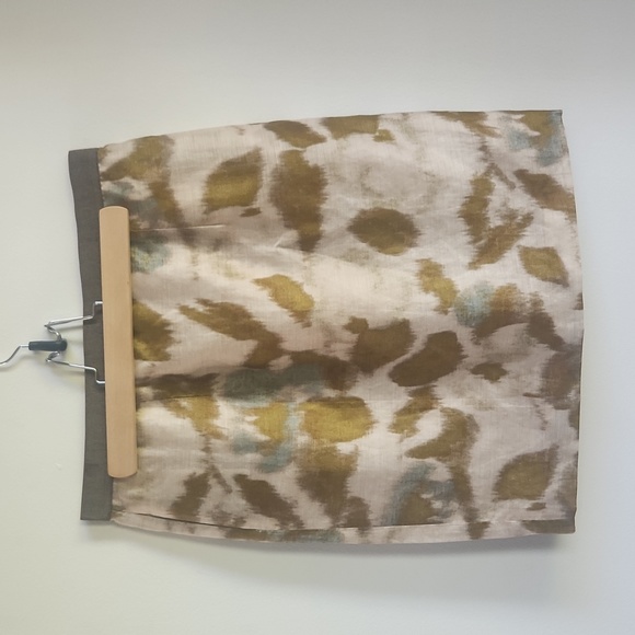 Ann Taylor LOFT skirt - Picture 2 of 12